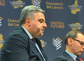 Non cercava la precarietà, ma riteneva centrale la contrattazione collettiva.