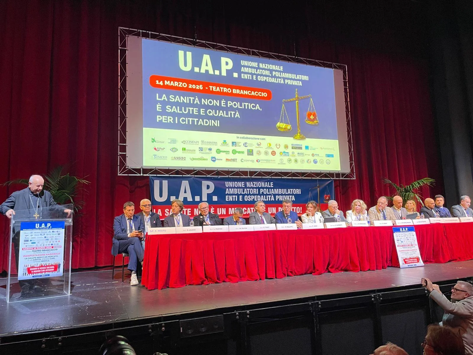 Nuovo nomenclatore: Cliniche e laboratori privati accreditati in lotta contro le "tariffe al ribasso"