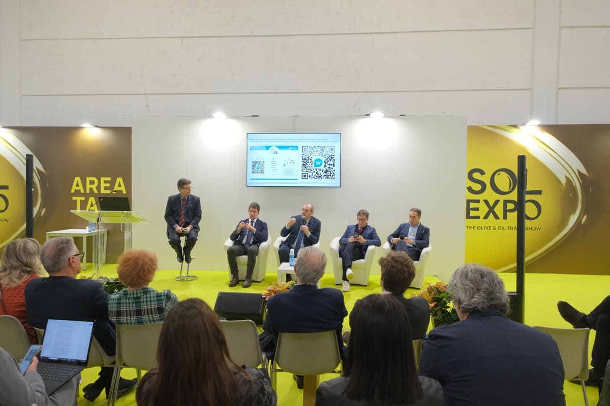 Olio d'oliva: Appello da SOL Expo per Estendere il Modello Italiano di Controllo agli Importi Extra-UE