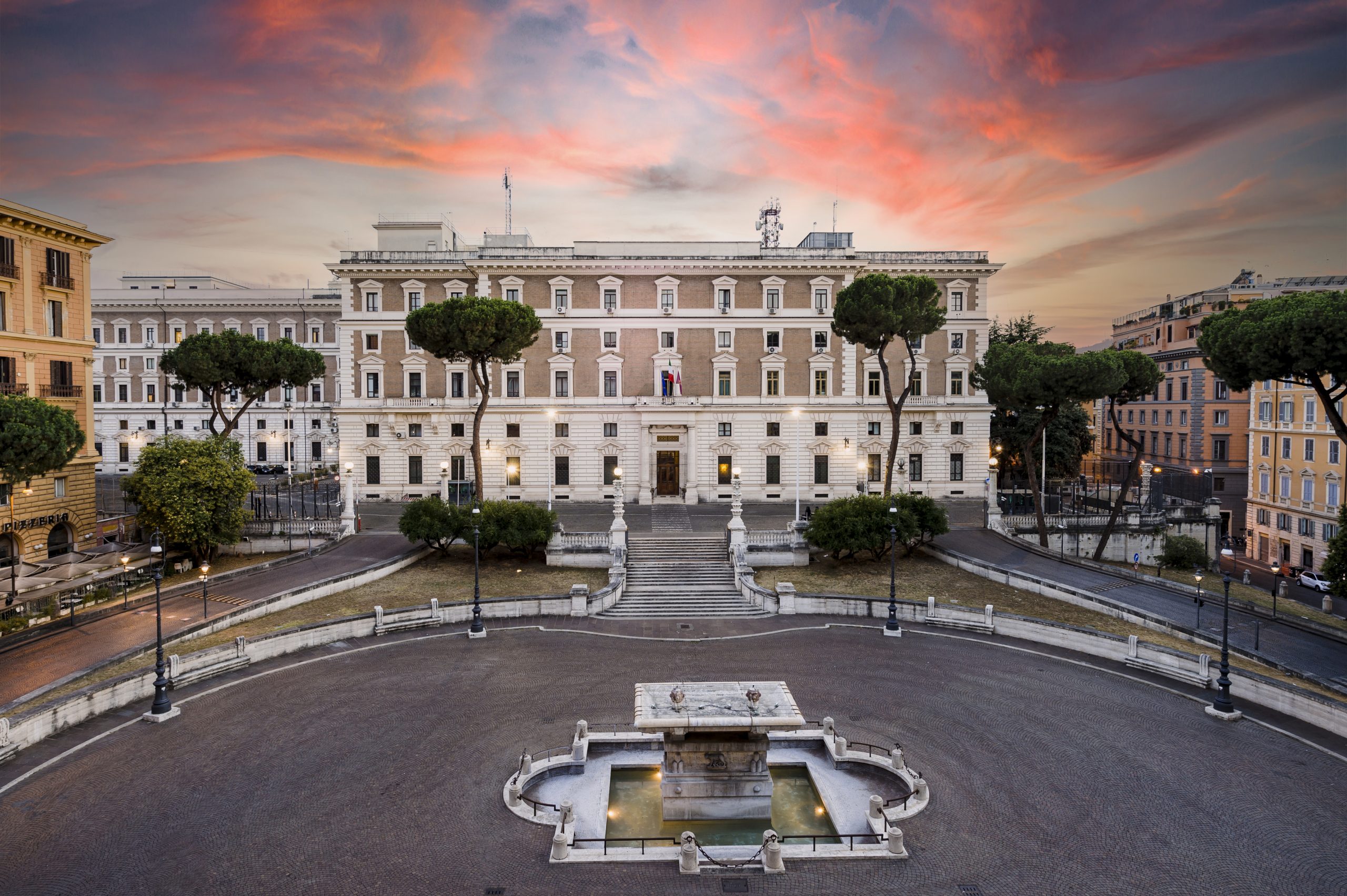 Piantedosi ha guidato il Comitato di Analisi Strategica Antiterrorismo