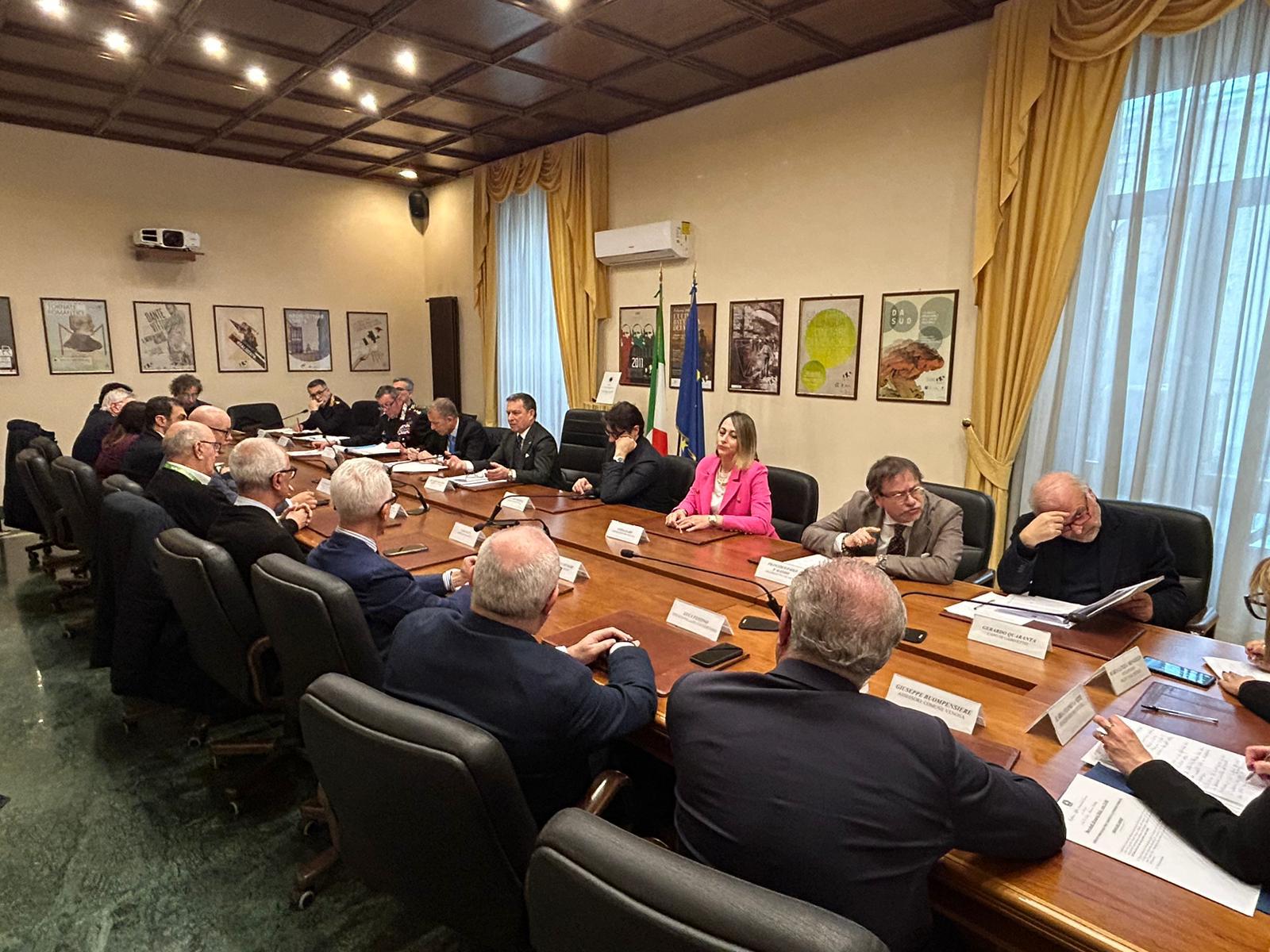 Potenza, focus in prefettura su sicurezza e protezione delle aziende agricole