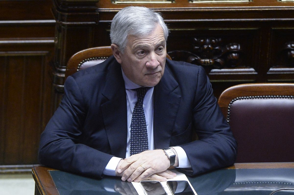 Referendum: Tajani Affirma "Il Nostro Impegno per Cambiare l'Italia Prosegue" - Agenzia di Stampa Italpress