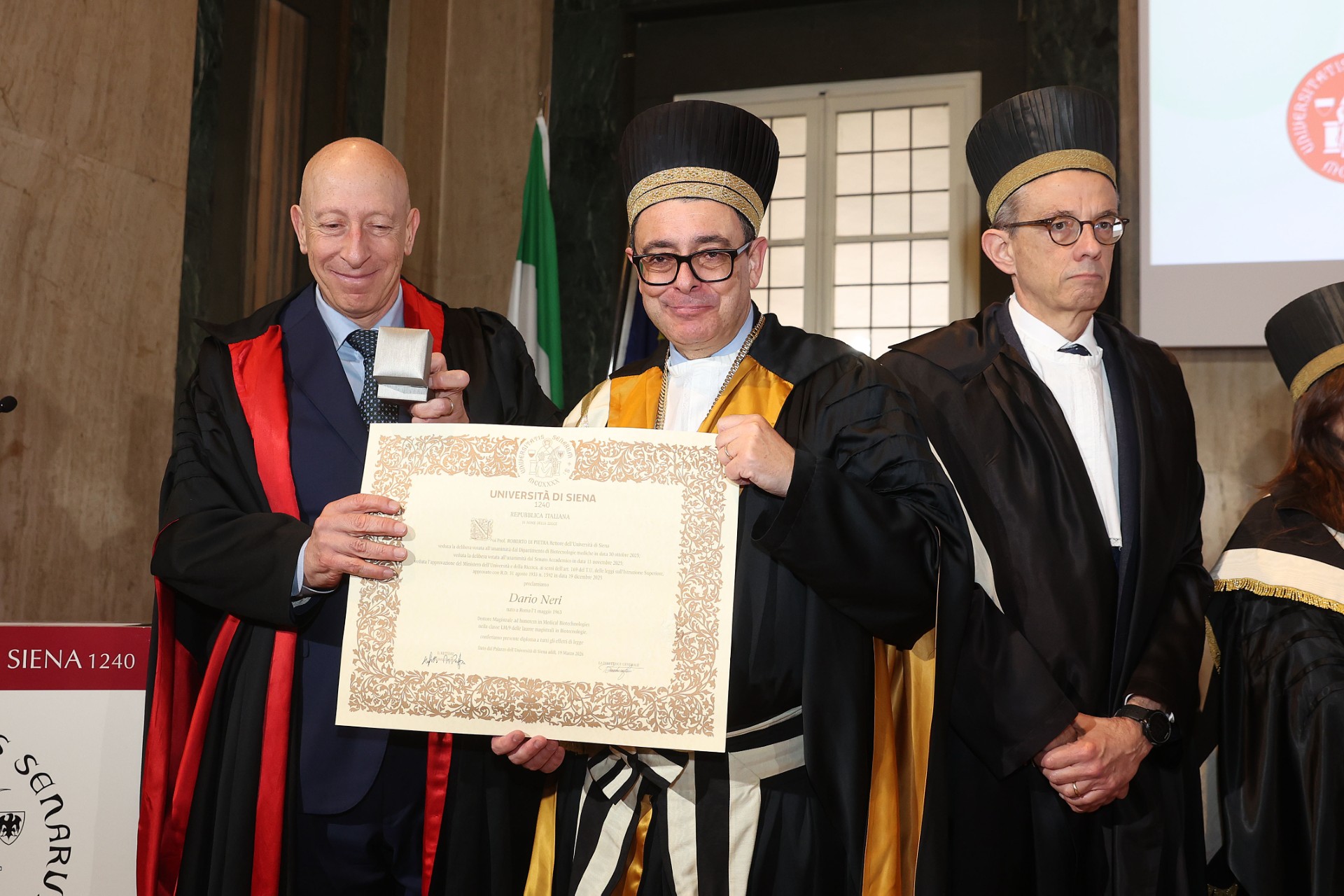 UniSi conferisce la laurea honoris causa a Dario Neri di Philogen