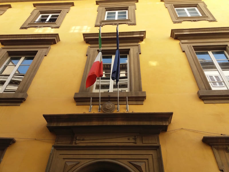 Vertenza l'Alba: raggiunto l'accordo tra sindacati e azienda per il reintegro.