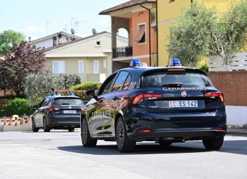 Aggressioni sessuali: tre casi ad Altopascio, arrestato un 33enne