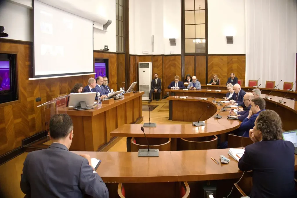 Automotive: Urso on Stellantis' Initial Results – Time for the EU to Take Action