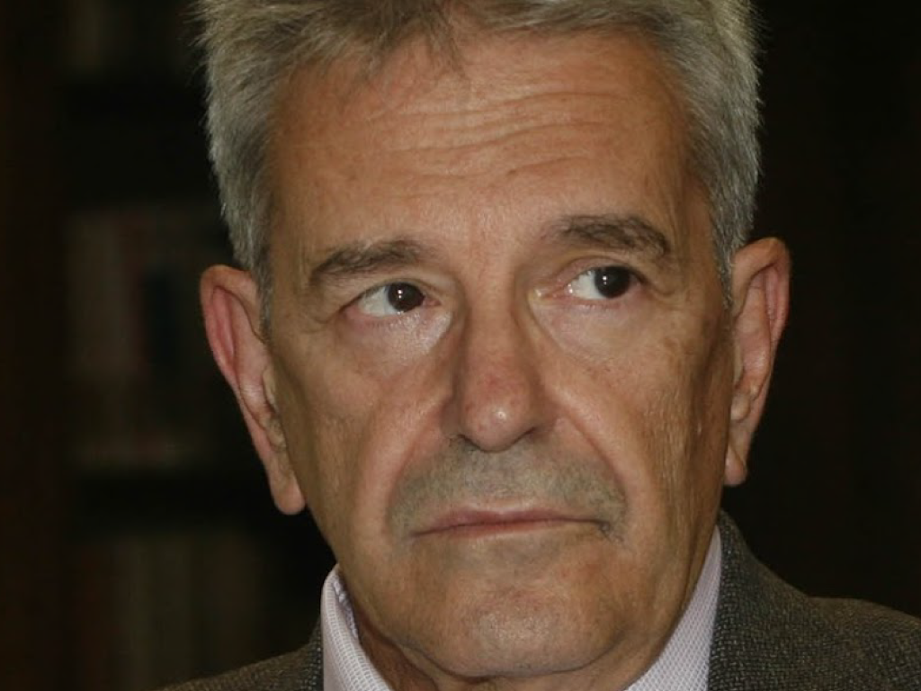 È scomparso Romano Luperini, uno dei massimi esperti della letteratura italiana del Novecento.