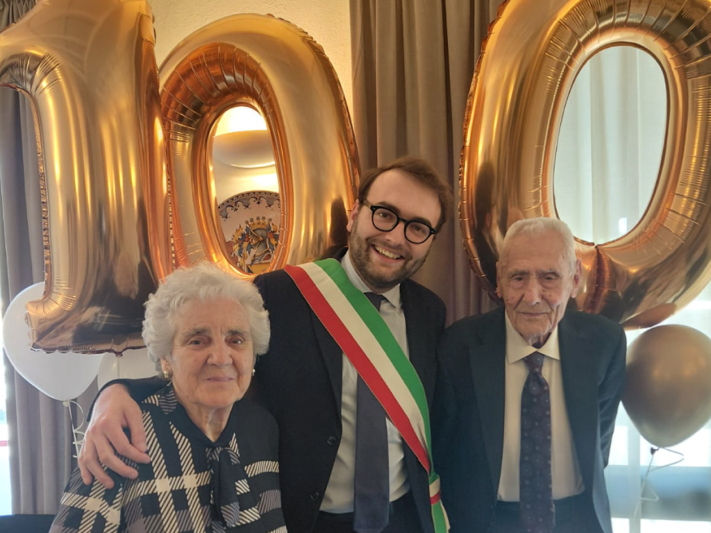 Fioretto Maltinti celebra 100 anni: il sindaco Mantellassi partecipa ai festeggiamenti del centenario.