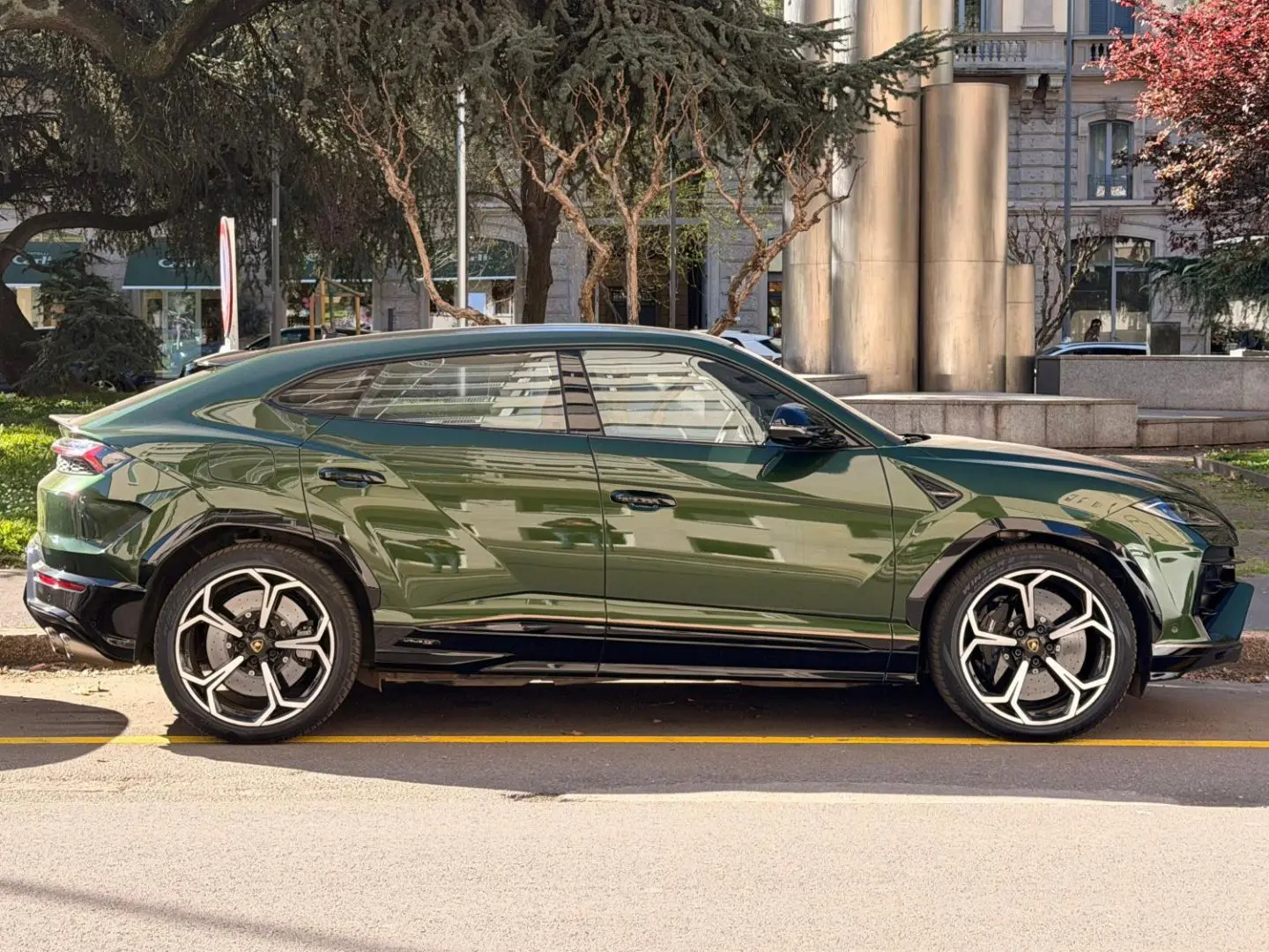 Lamborghini Urus SE: il super SUV che combina potenza ed elettrificazione