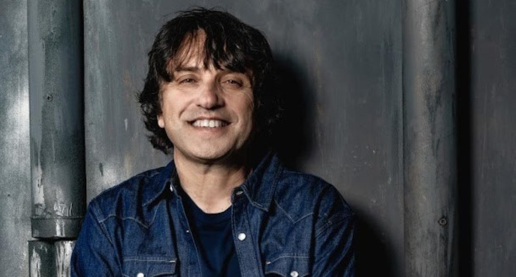 Li Omini Boni: Dario Ballantini interpreta Leonardo a Vinci tra trasformismo e satira