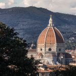 Maxi antenna a Firenze: il caso approda sul Times - 'Camera con vista su un ingombrante ripetitore 5G'