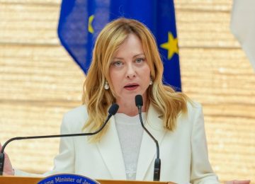 Meloni: "Il turismo è un pilastro fondamentale per la nostra economia"