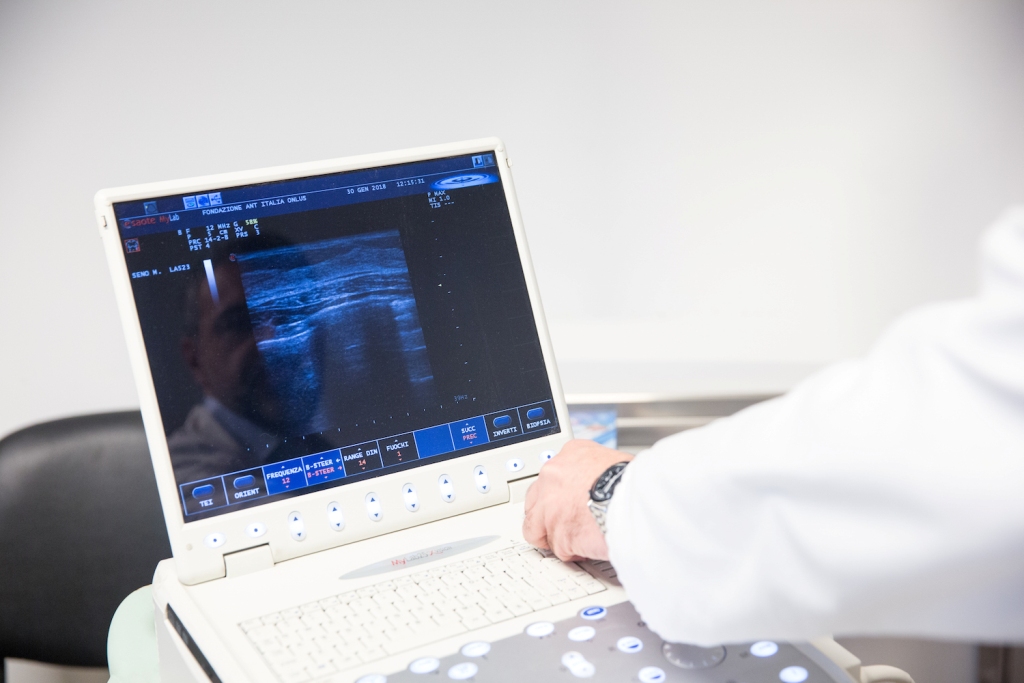 Oltre 1.600 visite preventive e più di 900 interventi a domicilio con Lilt