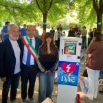 Sicurezza e arte al Giardino 'Papa Francesco': Presentata la nuova postazione DAE donata dal Rione Popolesco