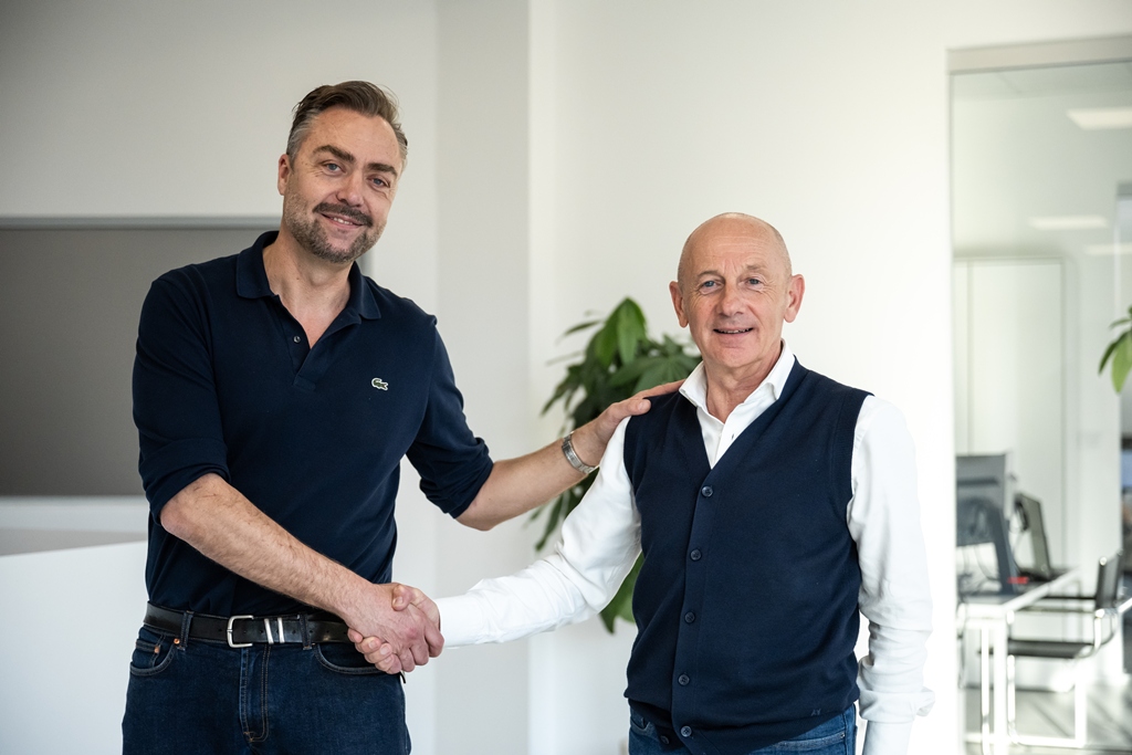 Sintesi Srl si unisce al gruppo Micronet per potenziare l'offerta IT alle aziende locali.