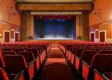 Teatro Puccini: una settimana piena di eventi tra satira e memoria