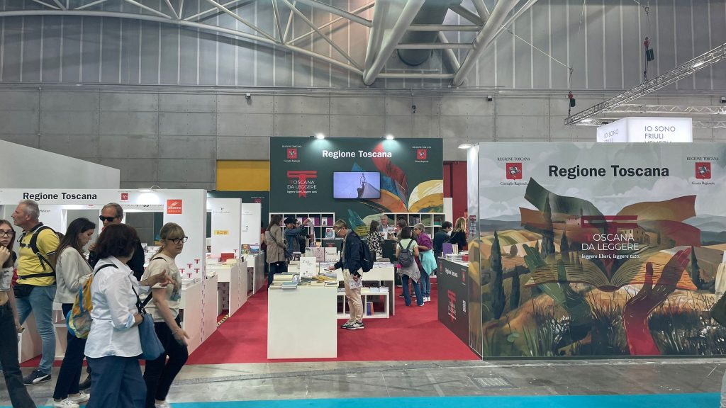 Torna il treno dalla Toscana per il Salone del Libro di Torino