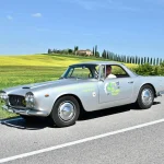 Un Giro d'Italia con la Classica Lancia Flaminia e la Bio-Benzina