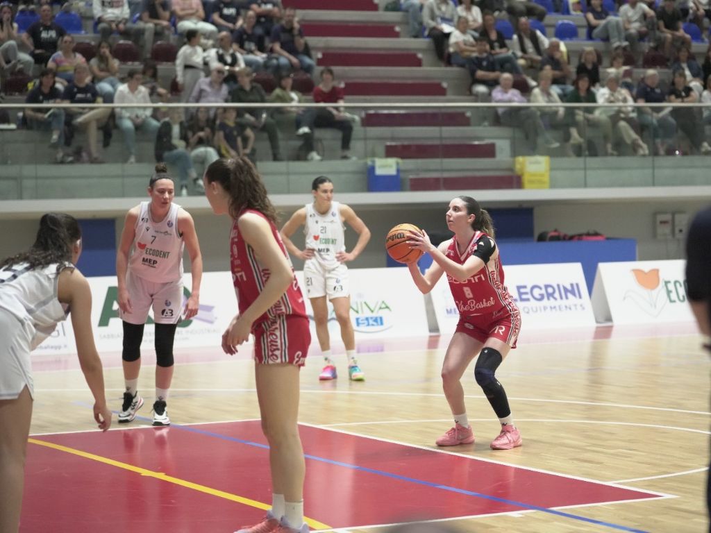 Utilizza Rosa, Alpo ferma le biancorosso