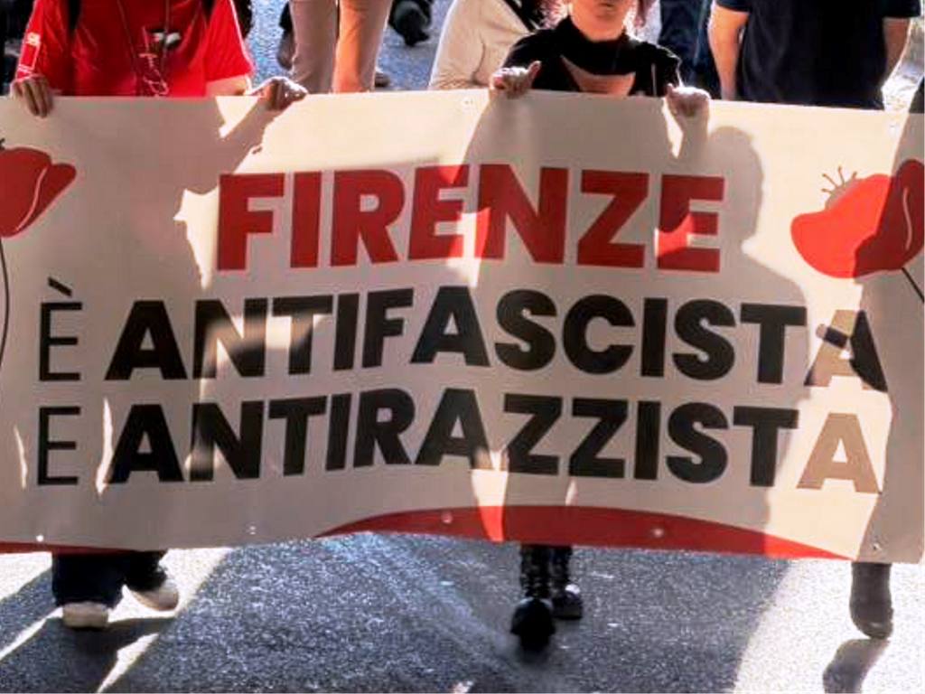 Multe ai manifestanti contro la sede di FnV a Firenze: scontro tra il comitato e Futuro Nazionale