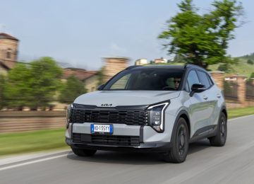 Kia Sportage si aggiorna con il motore Trifuel