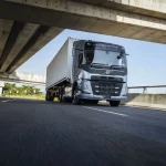 Volvo Trucks presenta nuovi motori: consumi ridotti e pronti per l'idrogeno