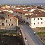 Alluvione a Campi Bisenzio: Rimozione dei rifiuti dalle strade