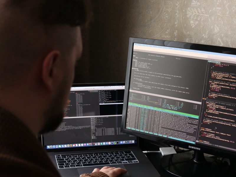 Attacco hacker a un'azienda orafa aretina: richiesto un riscatto di 3,8 milioni in bitcoin.