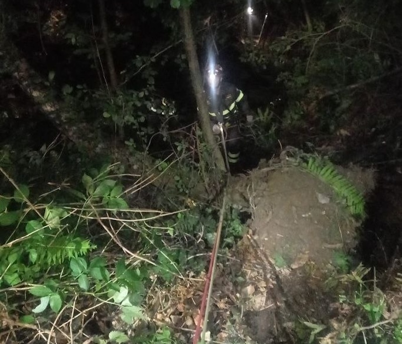 Auto inabissata in un dirupo: coppia di anziani perde la vita a Stazzema
