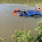 Auto rubata ritrovata nell'Usciana a Fucecchio, nessun ferito.