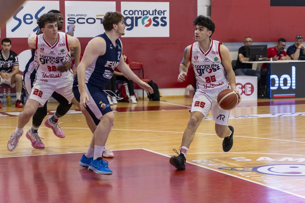 Basket Empoli: all'Use Computer Gross basta un punto contro Porto Recanati