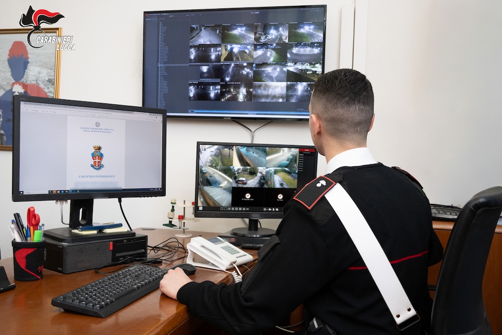 Cameriere aggredito a Pietrasanta: quattro denunce