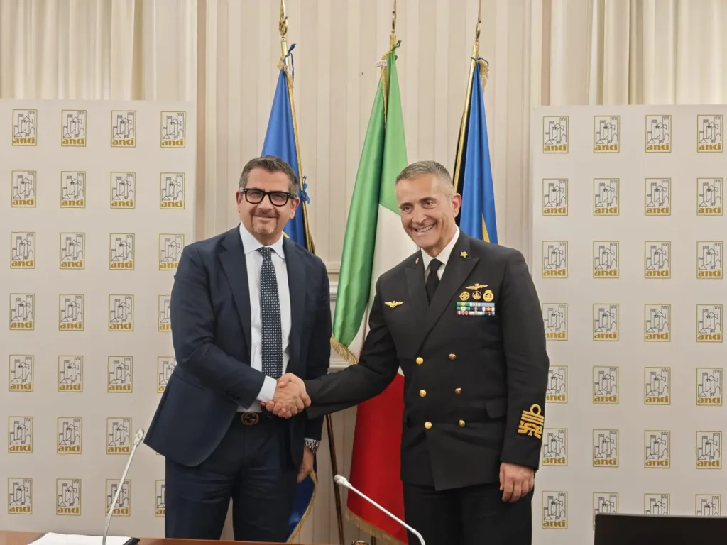 Collaborazione tra Intesa Anci e Guardia Costiera per la Salvaguardia Ambientale e il Turismo Sostenibile