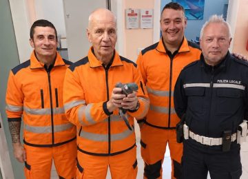 Colombaccio salvato a Montemurlo, intrappolato per quattro giorni nella palestra della scuola