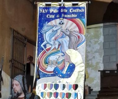 Fucecchio in attesa del Palio: svelato il Cencio dipinto da Sara Aringhieri