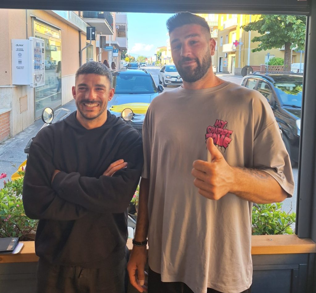 Tre acquisti da parte del direttore sportivo Sannino: ingaggiato anche l'attaccante!