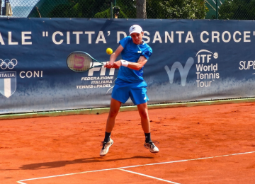 ITF Città di Santa Croce 2026: Eliminati entrambi i favoriti, Logrippo supera Chenin