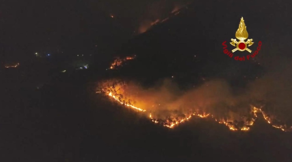 Incendio sul Monte Faeta, Giani proclama lo stato di emergenza regionale