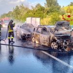 Incidente sulla FiPiLi: due auto in fiamme a Lastra a Signa