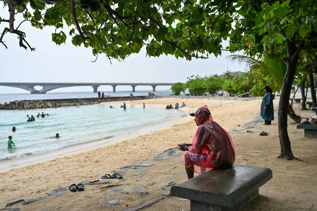Italiani deceduti alle Maldive: avviate le immersioni per il recupero dei corpi