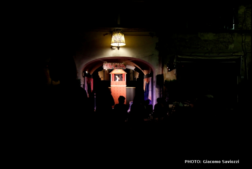 L'Officina di via dell’Arco si amplia: la rassegna teatrale si estende in Valdera tra Ponsacco e Calcinai.