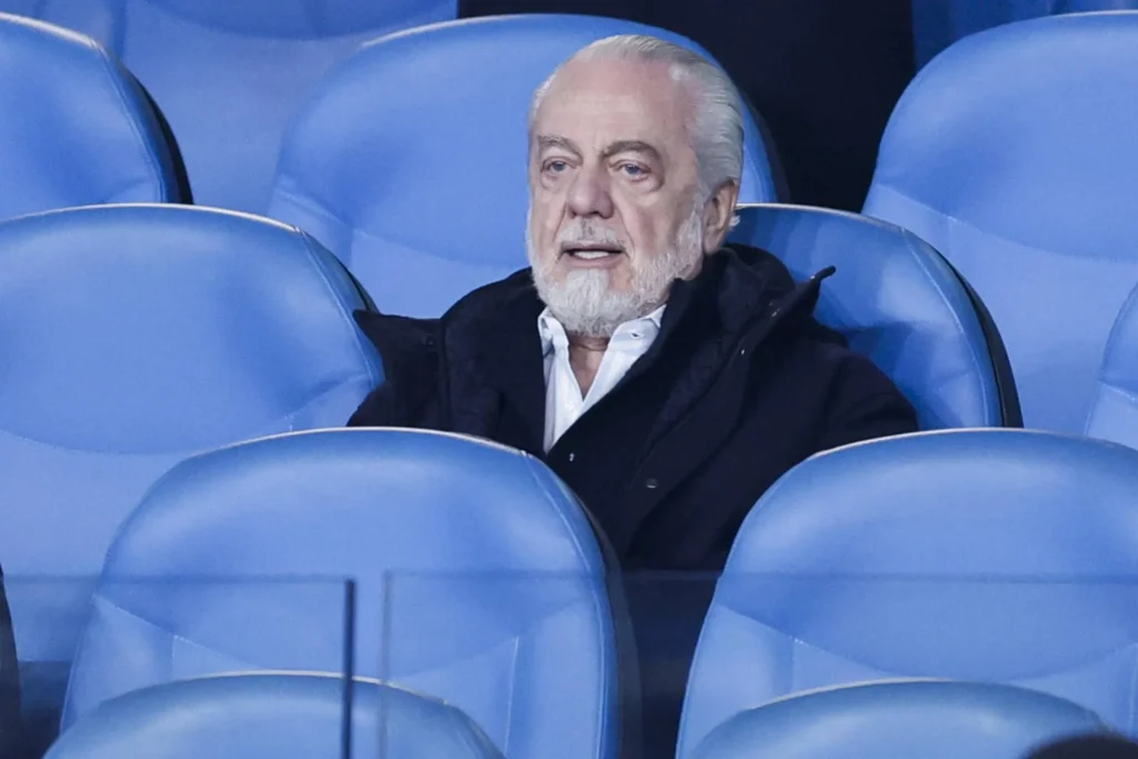 Napoli, De Laurentiis indagato per il risarcimento irregolare dello stadio Maradona: cos'è successo?