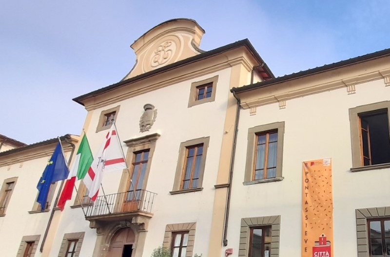 Progetto Hope: Cresci presenta l'interrogazione in Consiglio sulla clinica mobile in piazza