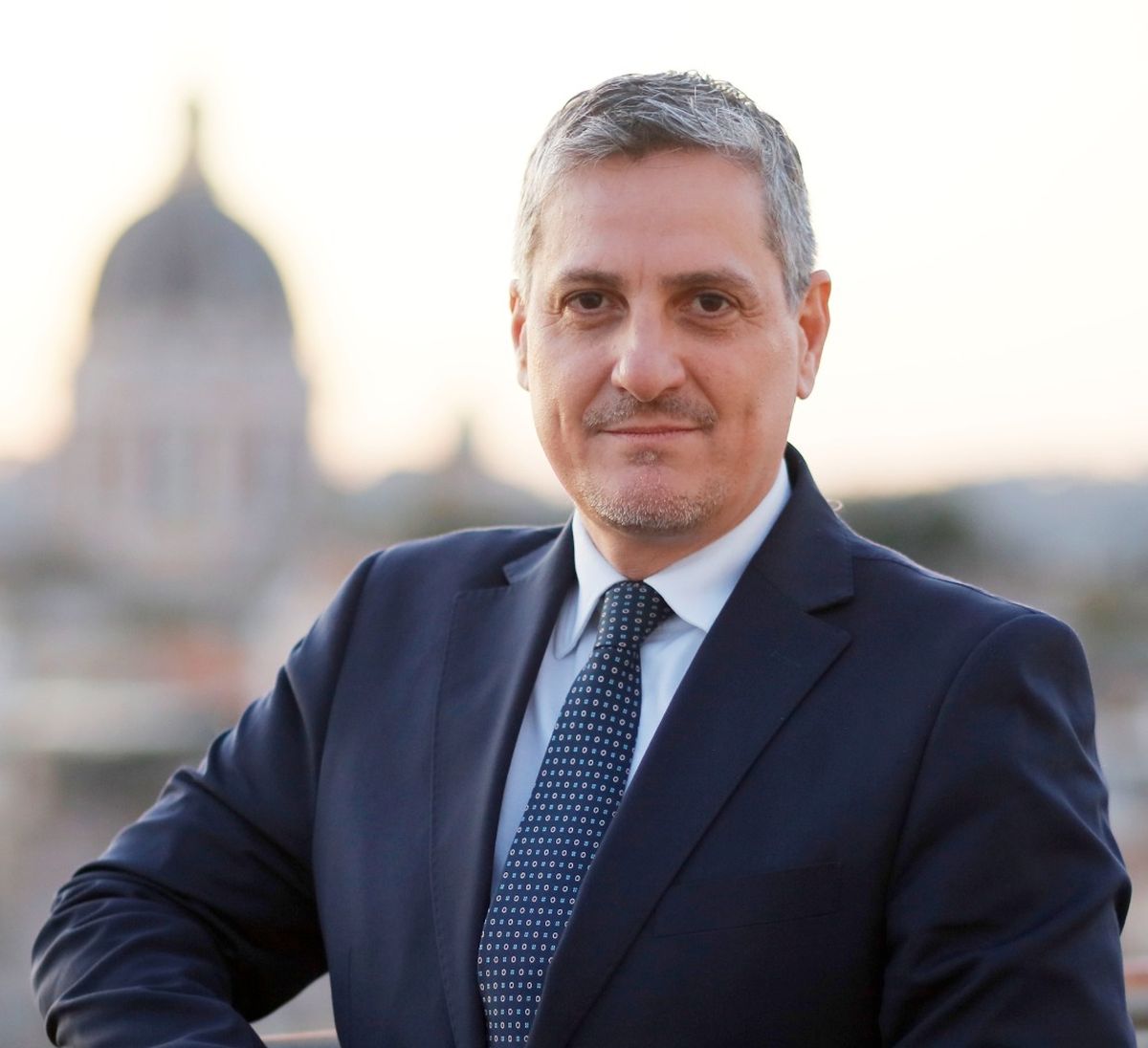Responsabilità e Fiducia: L'Enciclica di Papa Leone Come Guida