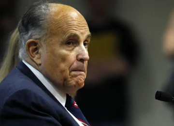 Rudy Giuliani in condizioni critiche: il messaggio di Trump e gli aggiornamenti