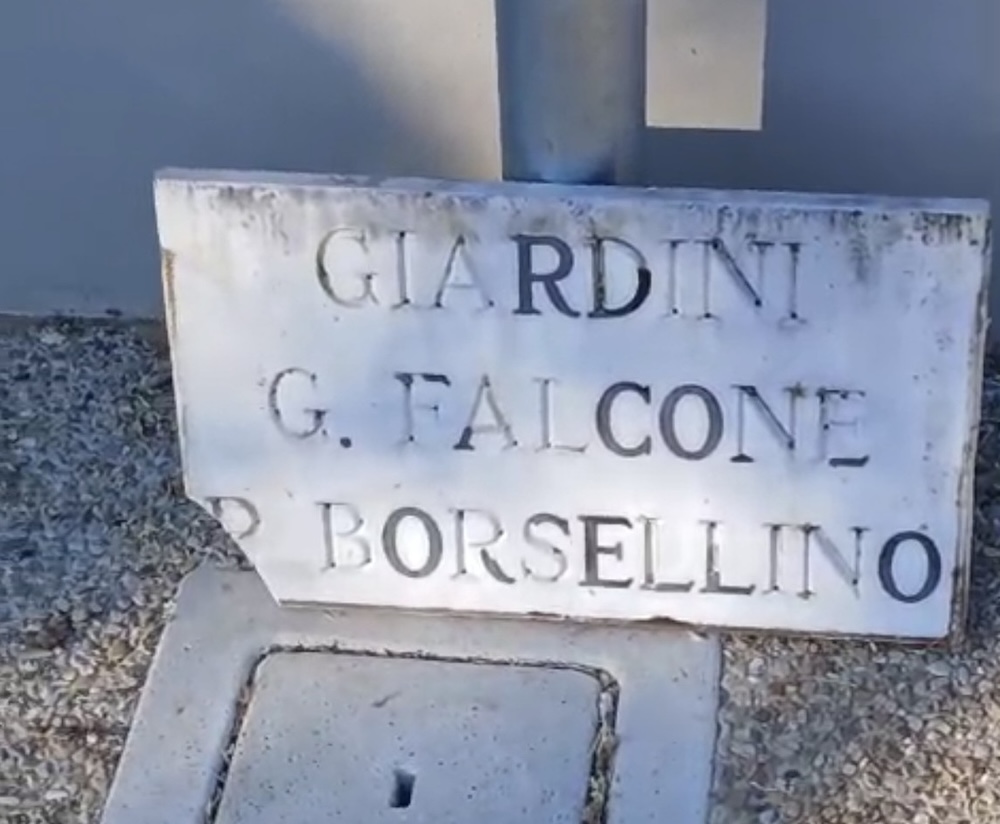 San Giovanni Valdarno, vandalismo al parco Falcone e Borsellino
