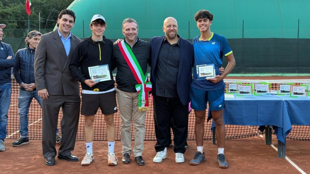 Simone Massellani trionfa agli Internazionali di Santa Croce