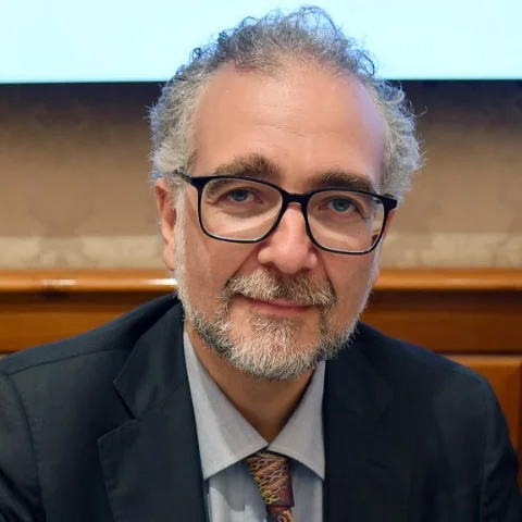 Sostenibilità e Intelligenza Artificiale: Lezione Magistrale di Stefano Epifani all'Università di Siena
