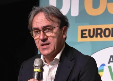 Bonelli in Toscana per supportare il centrosinistra e le liste AVS