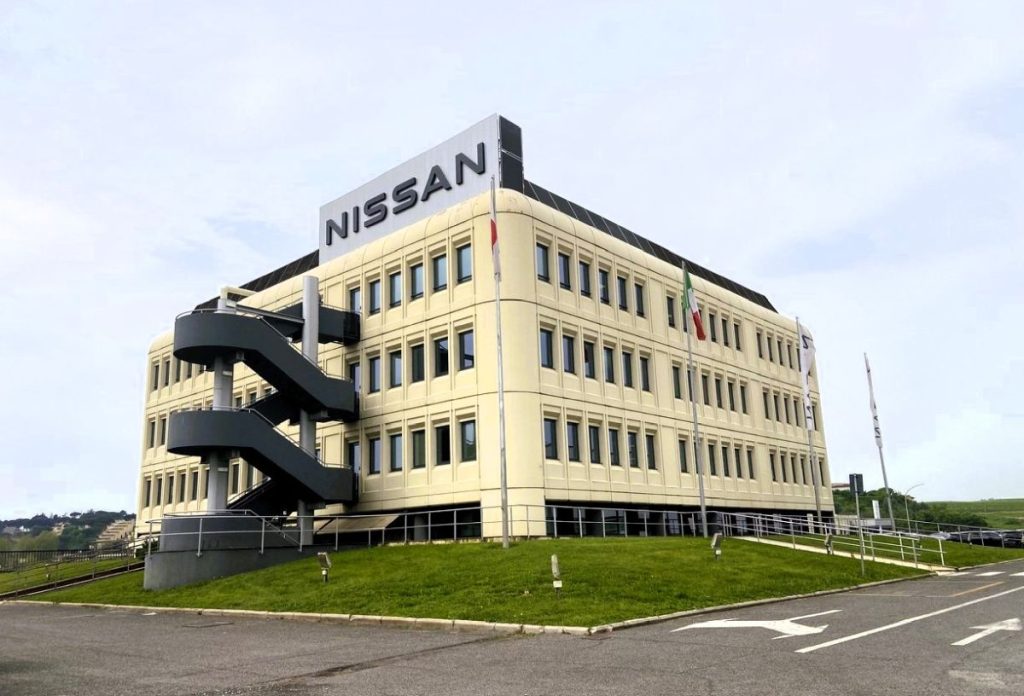 Riorganizzazione Strategica di Nissan Italia